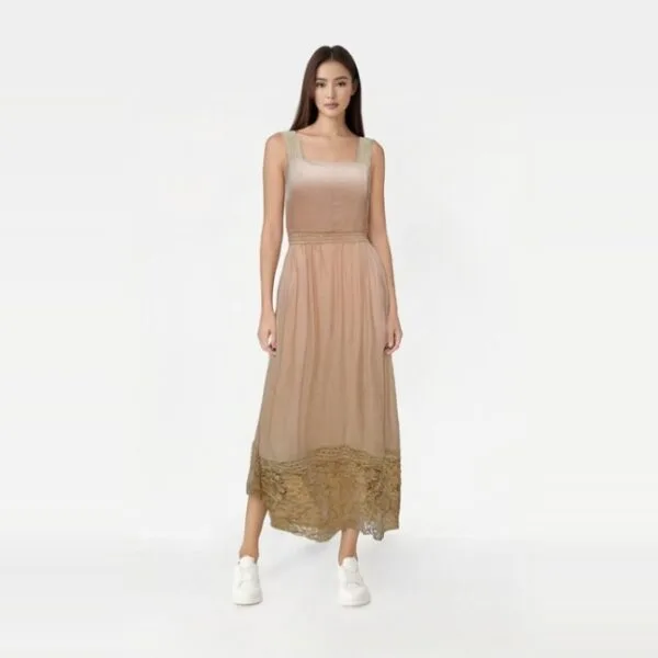 Vestido largo beige con detalles en Macramé - Imagen 2